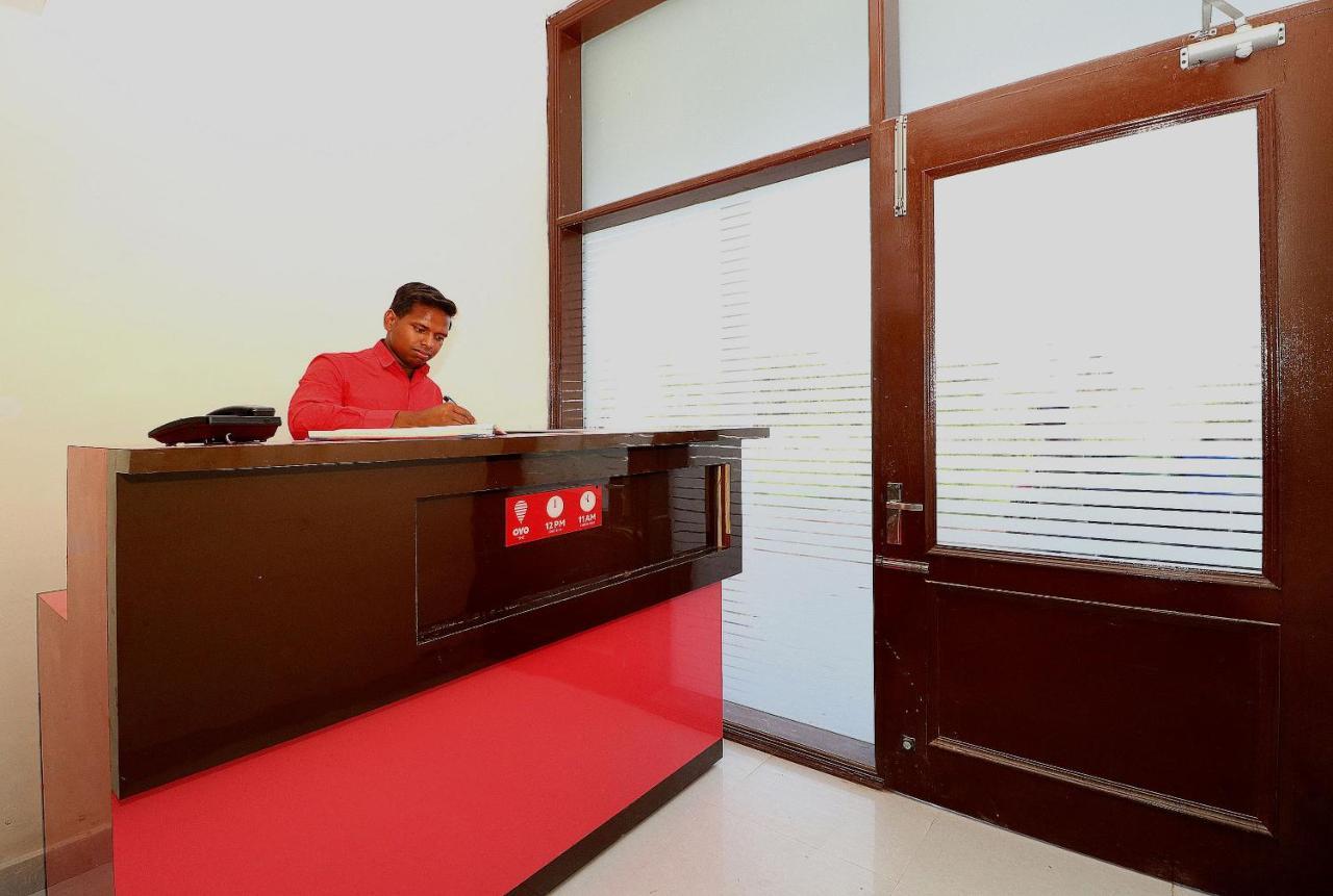 Oyo 24122 Hotel Sharnam Kharar Buitenkant foto